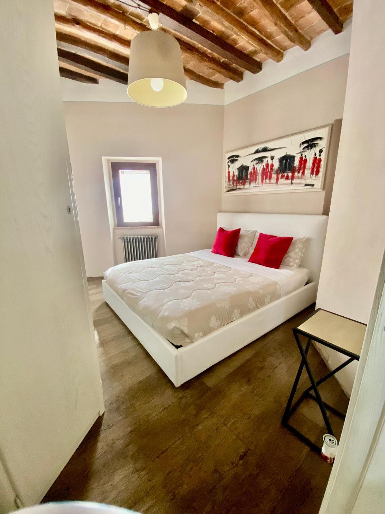 Appartamento “La Casa Di Lia” Montepulciano Bagian luar foto