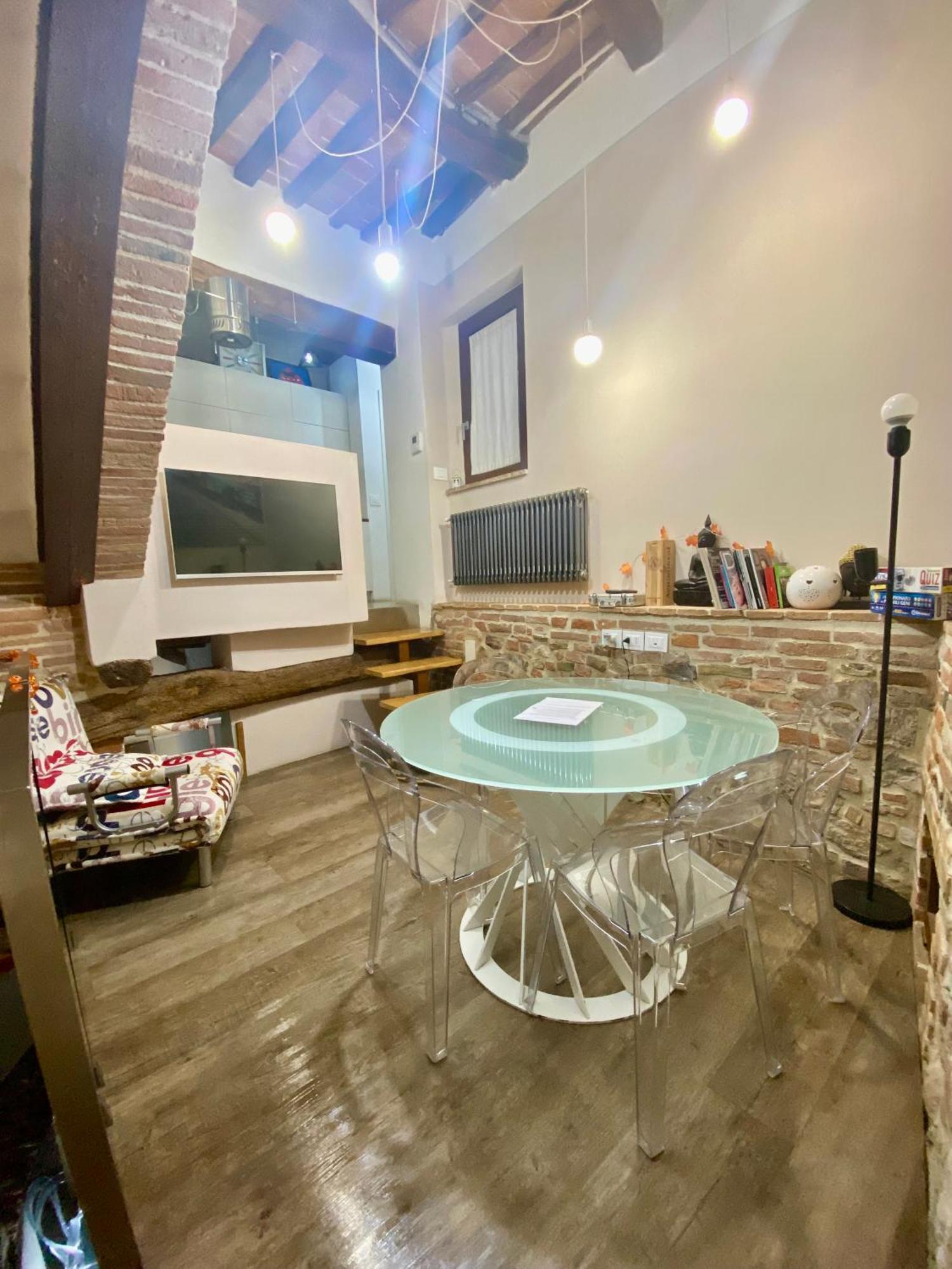 Appartamento “La Casa Di Lia” Montepulciano Bagian luar foto